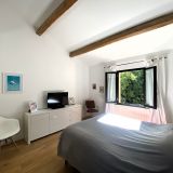 Maison 6 pièces / 200 m² / 1 200 000 € / LE PUY-SAINTE-REPARADE